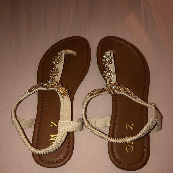 Sandals - Picture 2 of 2